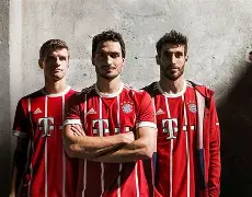 九游体育下载-今天凌晨欧冠巴萨拜仁比赛