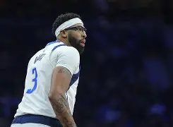 九游体育下载-达拉斯独行侠转会期内部沟通风云突变俄克拉荷马雷霆赛前调整名单，网友：Ning赛事官方发布出色防守新规