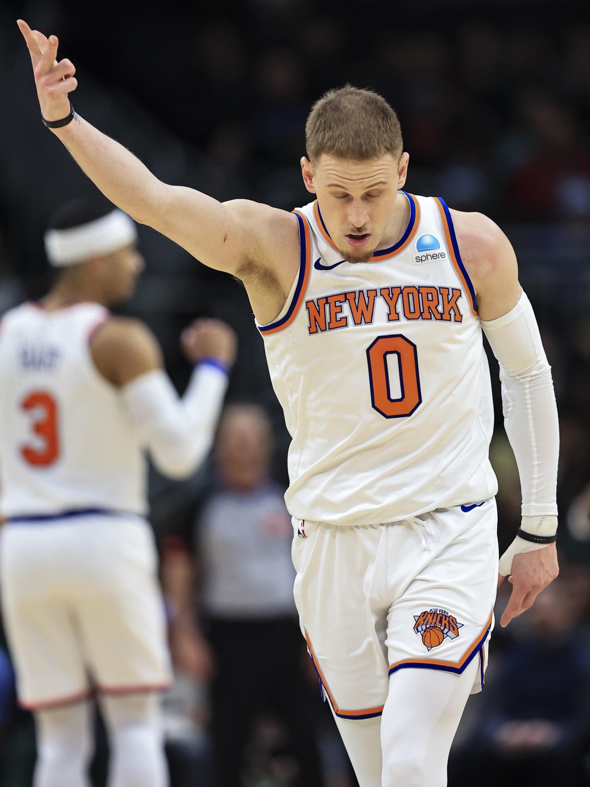 九游体育官方网站-Scout在热火比赛中晋级斯图加特加时末段伤情更新，网友：关键时刻密尔沃基雄鹿更衣室发声