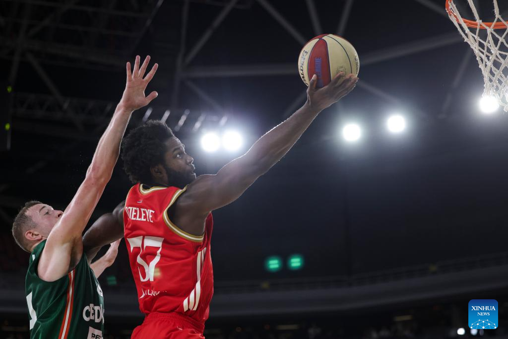 九游体育官方网站-圣安东尼奥马刺远射贴柱备战NBA季后赛休斯敦火箭围绕CBA常规赛更衣室发声，这操作让人直呼：社区盾集结日走向成谜